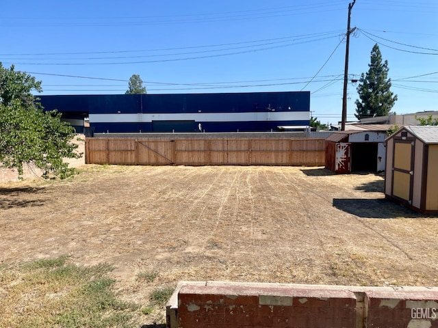 656 Minter Ave, Shafter, CA 93263 - view of yard with a storage shed