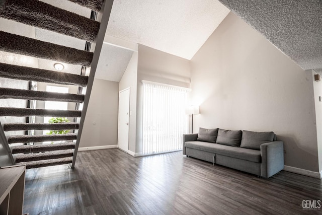 5001 Belle Ter Unit 14, Bakersfield, CA 93309 - photo 6
