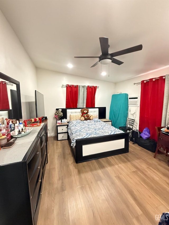 5917 Hawthorn Tree Ln, Bakersfield, CA 93313 - bedroom with light wood-style flooring and a ceiling fan