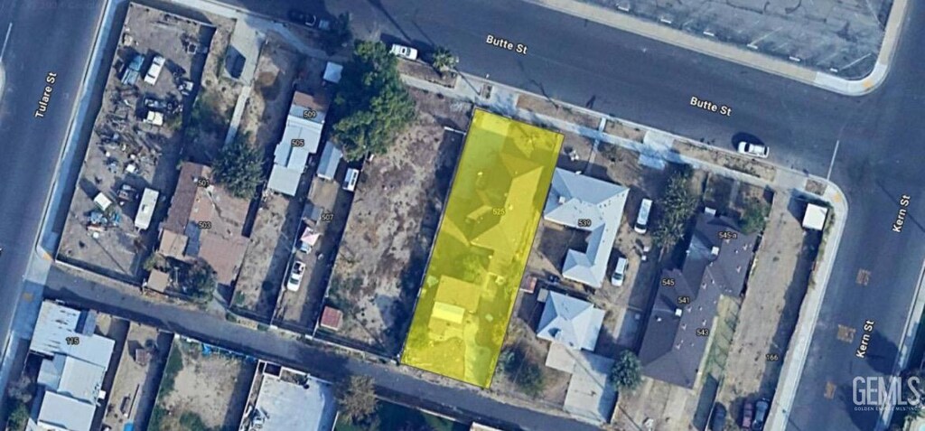 525 Butte St, Bakersfield, CA 93305 - photo 2