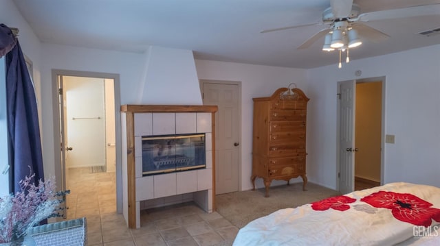 bedroom with ceiling fan