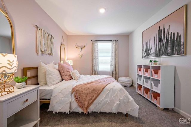 view of carpeted bedroom