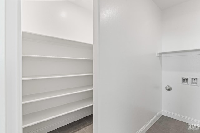 6501 Thunder Trail Dr, Bakersfield, CA 93313 - laundry area featuring hookup for a washing machine and baseboards