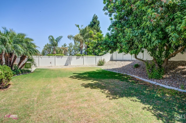 5903 Gold Ranch Way, Bakersfield, CA 93306 - view of fenced backyard