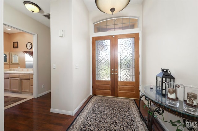 3718 Sycamore Creek Dr, Bakersfield, CA 93313 - foyer entrance featuring wood finished floors and french doors