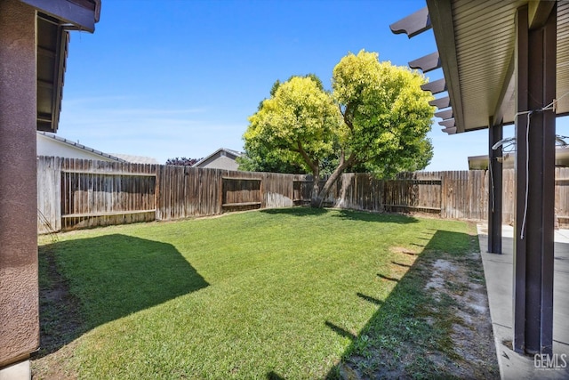 6202 Ocean Jasper Dr, Bakersfield, CA 93313 - view of fenced backyard