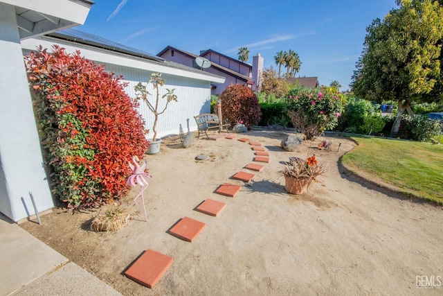 1805 Glenbrea Ct, Bakersfield, CA 93309 - view of yard featuring a patio area