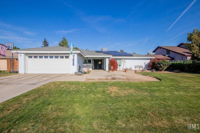 1805 Glenbrea Ct, Bakersfield, CA 93309 - ranch-style home with stucco siding, solar panels, driveway, a front yard, and a garage