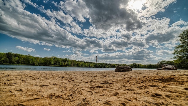 119 N Shore Dr, Albrightsville, PA 18210 - water view