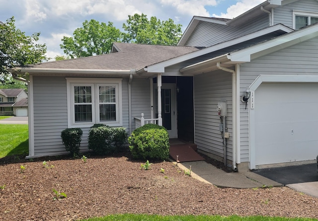 111 Amber Ln, East Stroudsburg, PA 18301 - photo 1