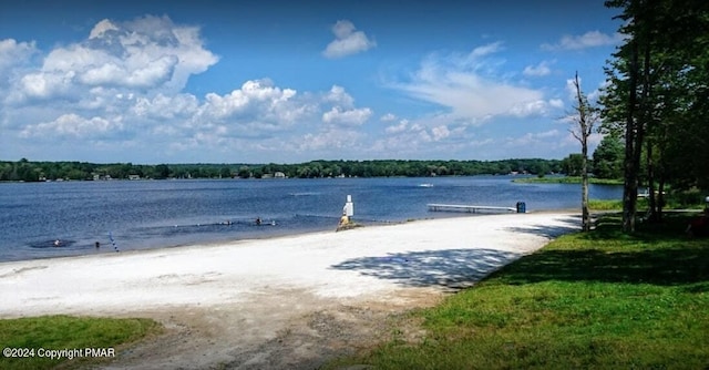 view of water feature