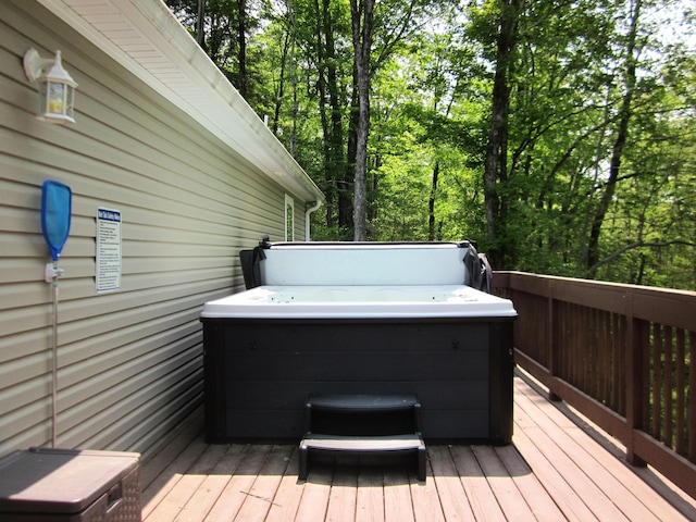 2016 Locust Ridge Rd, Pocono Lake, PA 18347 - deck with a hot tub