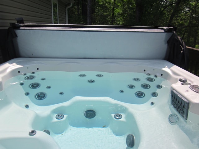 2016 Locust Ridge Rd, Pocono Lake, PA 18347 - exterior view of a jacuzzi