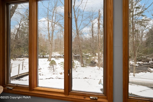 2222 Hillcrest Dr, Pocono Pines, PA 18350 - view of entryway