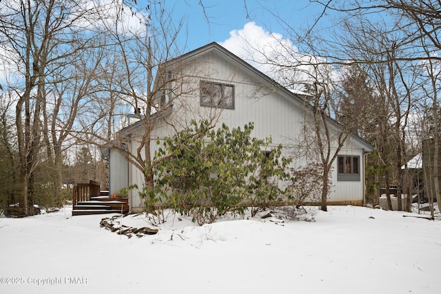2222 Hillcrest Dr, Pocono Pines, PA 18350 - view of snowy exterior