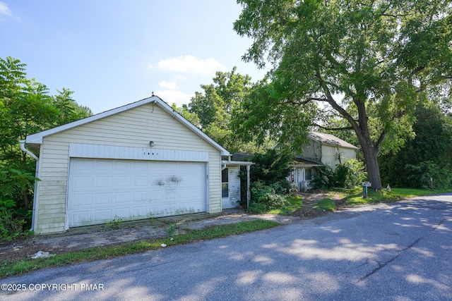 3087 W Beersville Rd, Bath, PA 18014 - photo 2