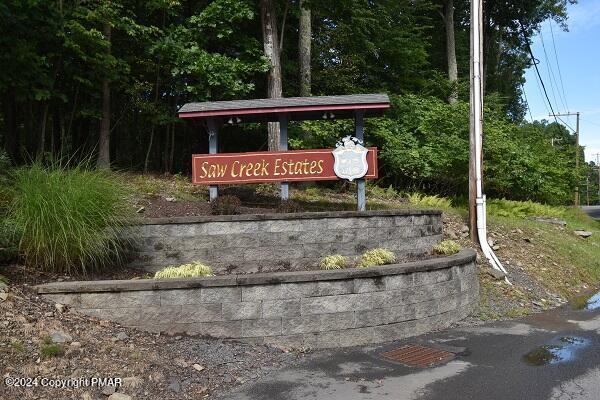 158 Saunders Dr, Bushkill, PA 18324 - view of community / neighborhood sign