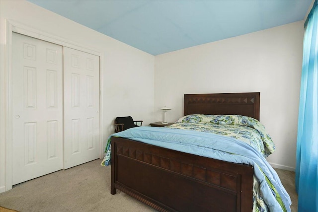 2358 Snapdragon Pt, East Stroudsburg, PA 18301 - carpeted bedroom with a closet