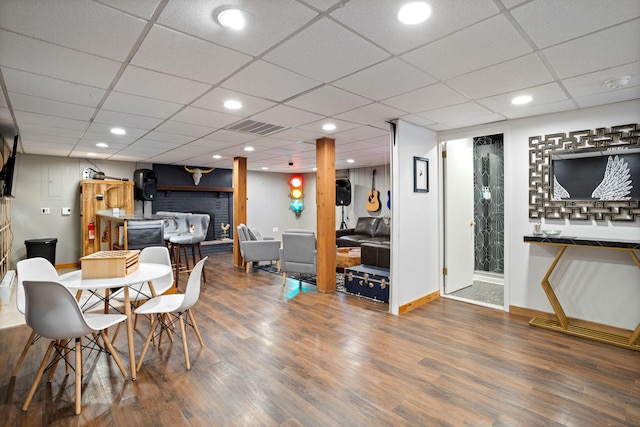 7 Park Ln, Lake Harmony, PA 18624 - dining room featuring wood finished floors, baseboards, a paneled ceiling, and recessed lighting