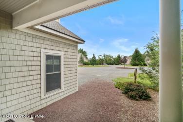176 Hawthorne Ct, Tannersville, PA 18372 - photo 5