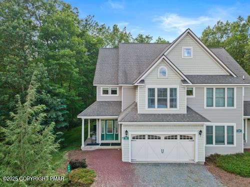 176 Hawthorne Ct, Tannersville, PA 18372 - photo 1