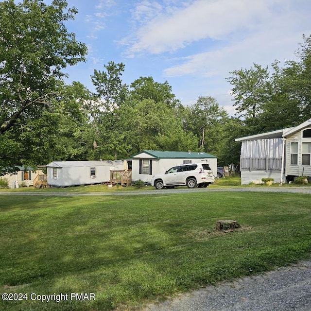 104 Bear Ln, Hawley PA, 18428, 2 bedrooms, 1 bath house for sale