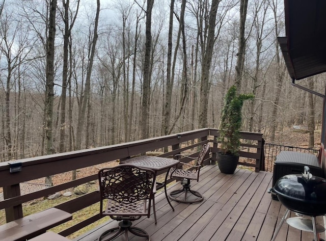 172 Larsen Dr, Clifton Township, PA 18424 - deck with a wooded view