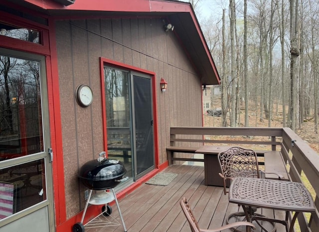 172 Larsen Dr, Clifton Township, PA 18424 - deck with area for grilling