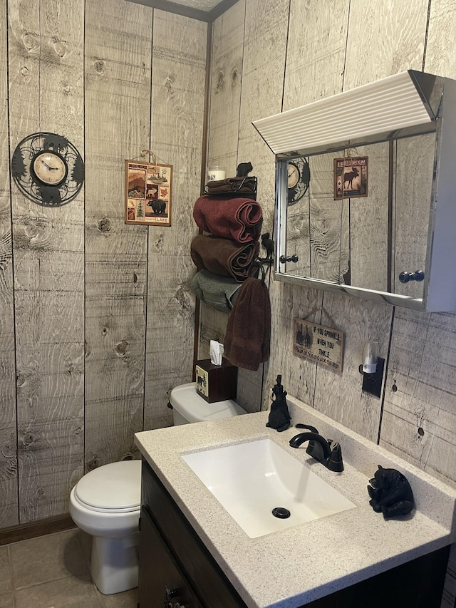 172 Larsen Dr, Clifton Township, PA 18424 - bathroom with vanity, toilet, and tile patterned flooring