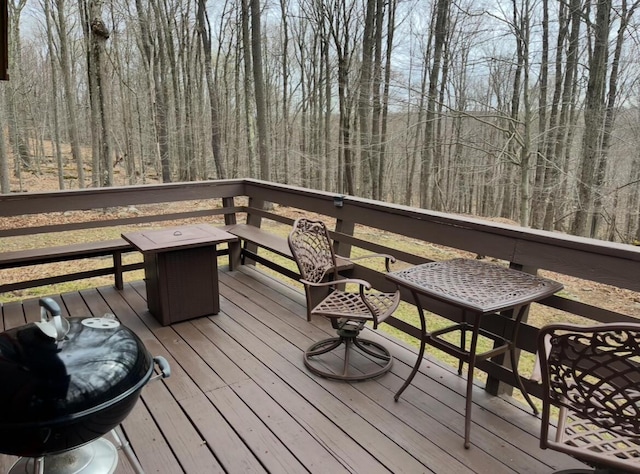 172 Larsen Dr, Clifton Township, PA 18424 - view of wooden deck