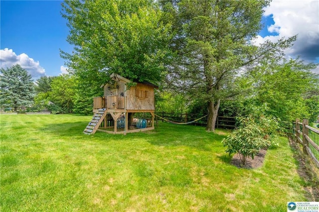 5622 Snowdrift Rd, Orefield, PA 18069 - view of yard featuring a playground