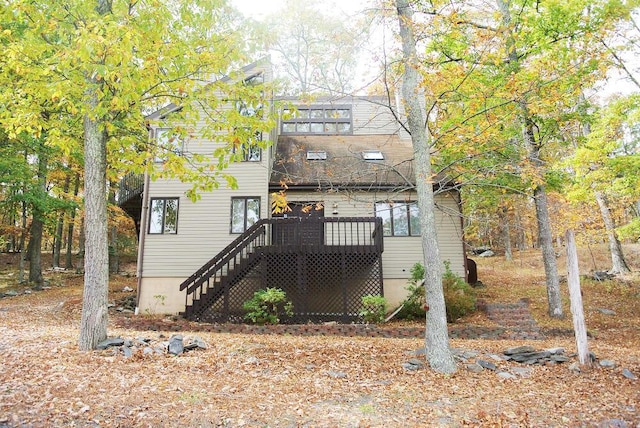 119 Sterling Cir, Bushkill, PA 18324 - back of property with stairway and a deck