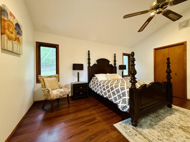 119 Sterling Cir, Bushkill, PA 18324 - bedroom with vaulted ceiling, wood finished floors, and a ceiling fan