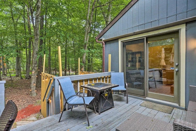 348 Fernwood Dr, East Stroudsburg, PA 18301 - view of deck