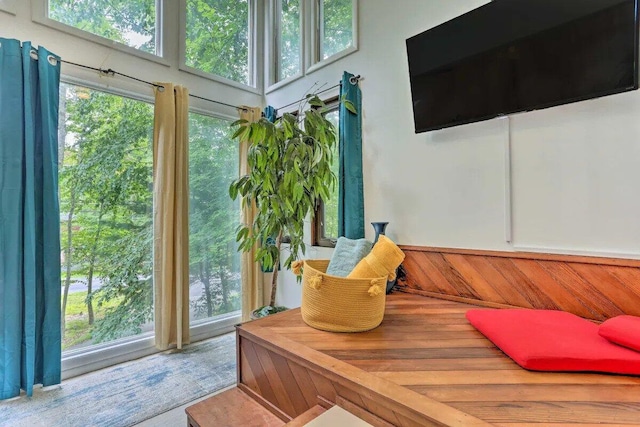 348 Fernwood Dr, East Stroudsburg, PA 18301 - view of sunroom / solarium