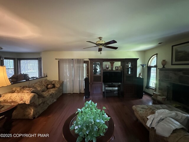 2162 Longview Dr, Bushkill, PA 18324 - photo 12