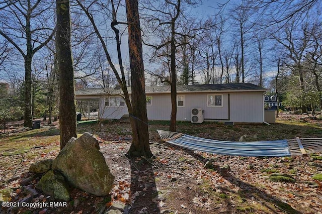 36 Maplewood Rd, Lake Harmony, PA 18624 - view of back of property