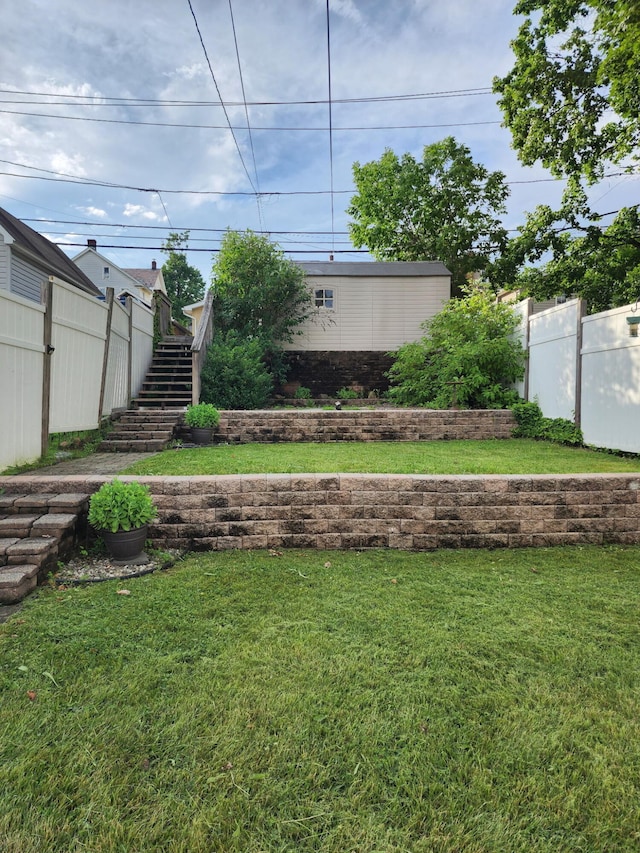 233 Lafayette Ave, Palmerton, PA 18071 - view of yard featuring stairway