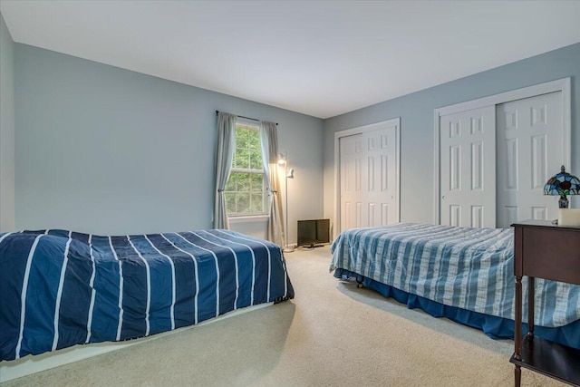 706 Franklin Ct, East Stroudsburg, PA 18302 - carpeted bedroom with multiple closets