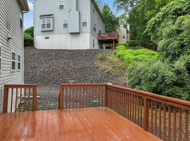 706 Franklin Ct, East Stroudsburg, PA 18302 - view of wooden deck