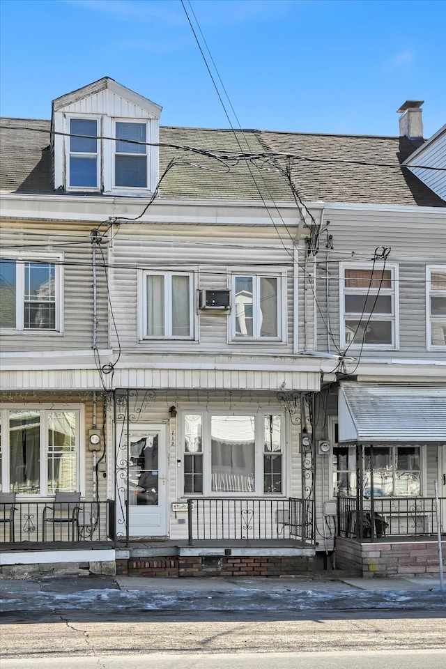 multi unit property with covered porch