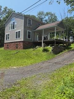 2287 Chipperfield Dr, Stroudsburg, PA 18360 - photo 1