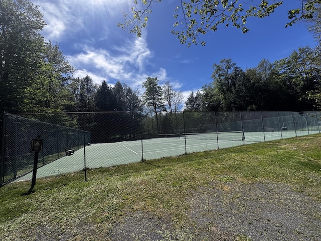 44 Watawga Way W, Gouldsboro, PA 18424 - view of tennis court
