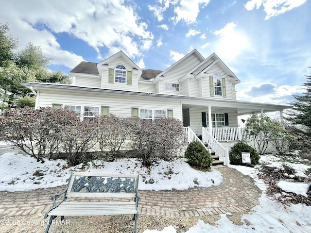 view of front of home featuring a porch