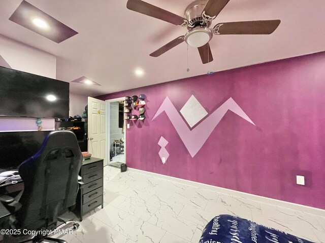 office area featuring ceiling fan