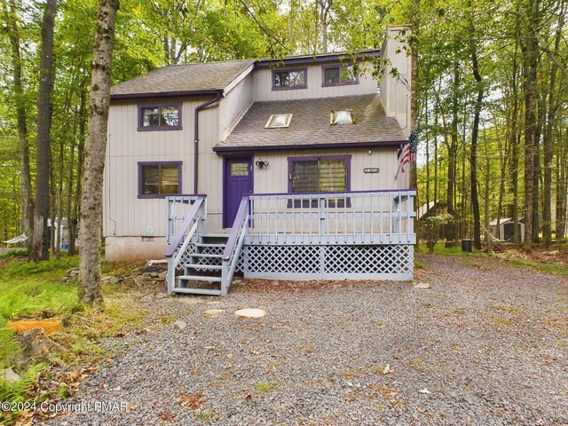 206 Maxatawny Dr, Pocono Lake PA, 18347, 3 bedrooms, 2 baths house for sale