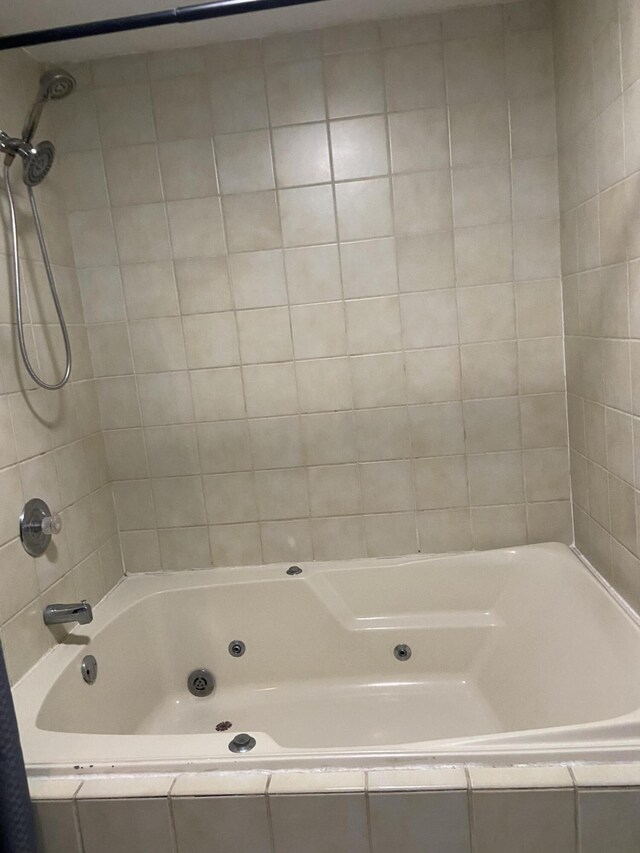 328 Crewe Ct, Bushkill, PA 18324 - bathroom with a combined bath / shower with jetted tub