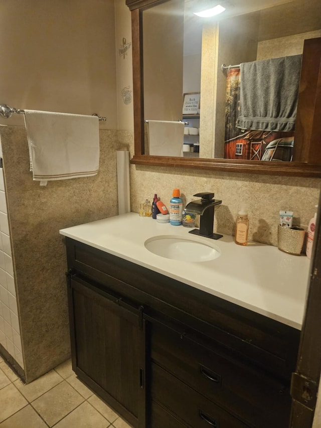 159 Summit Ave, Pocono Summit, PA 18346 - full bath featuring vanity, tile patterned flooring, and a shower with shower curtain