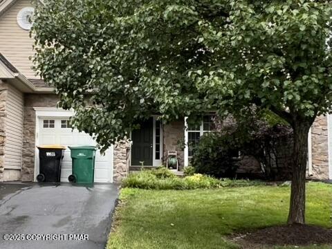 1747 Big Ridge Dr, East Stroudsburg, PA 18302 - photo 1