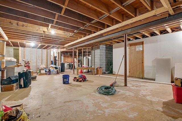 view of unfinished basement